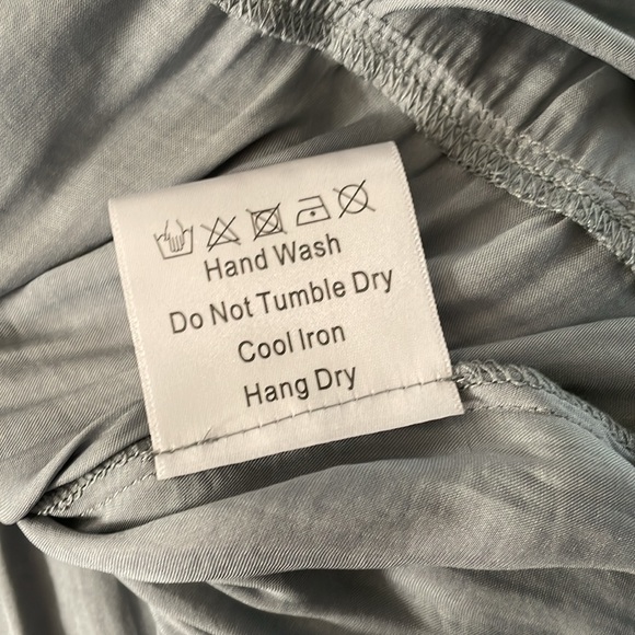 O.P.T. Anthropologie dress perfect - Picture 10 of 10